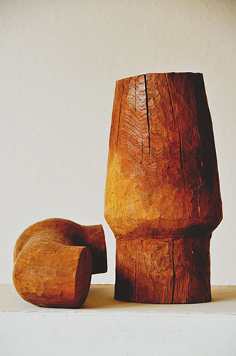32 Ohne Titel. Holz. Höhe 29 cm. 1965
